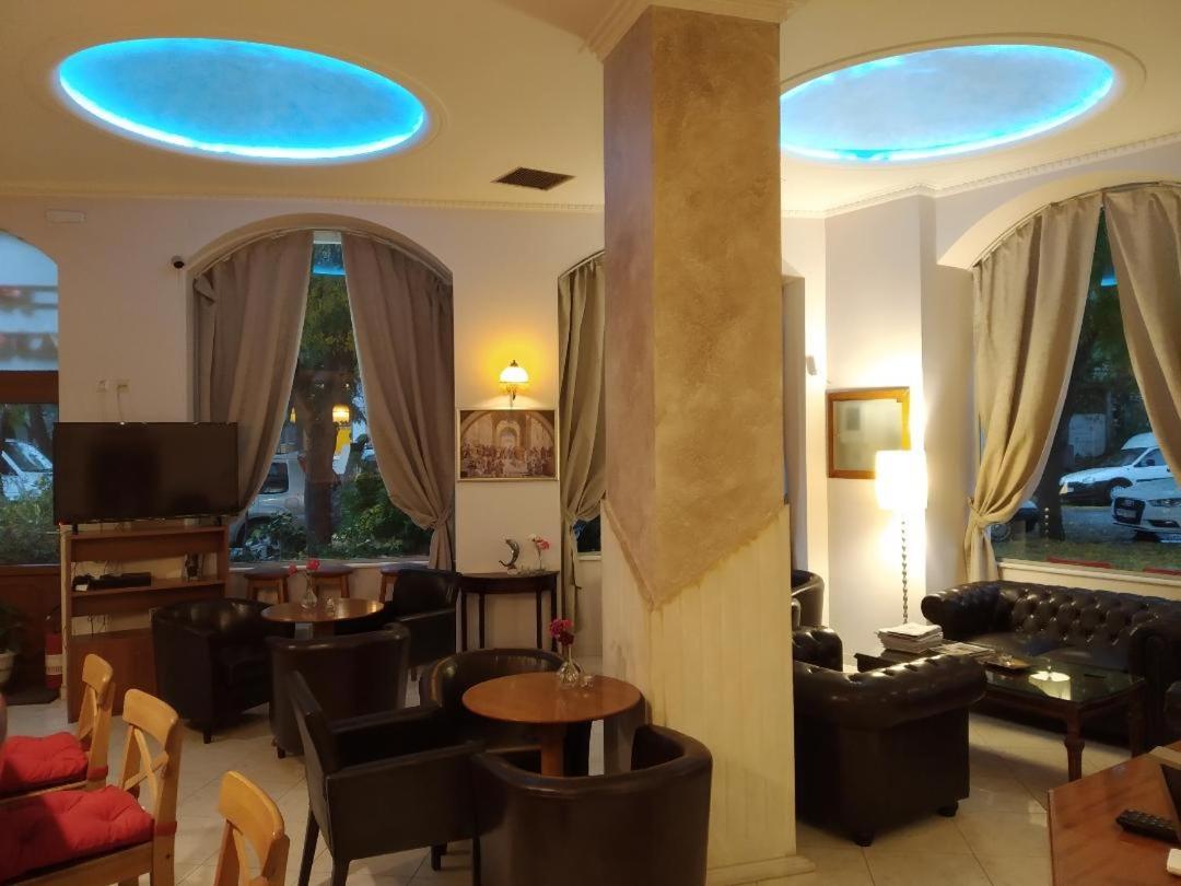 Diethnes Лариса Екстериор снимка